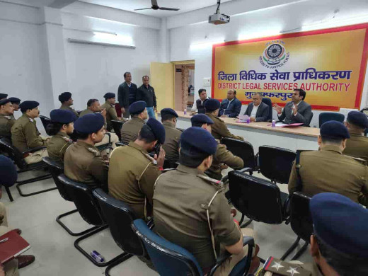 राष्ट्रीय लोक अदालत की सफलता हेतु थाना प्रभारियों की हुई बैठक